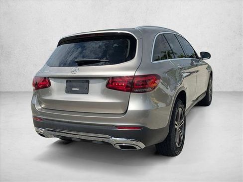Used 2020 Mercedes-Benz GLC 300 w/ Premium Package image 5