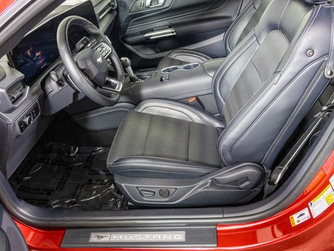 Used 2024 Ford Mustang GT Premium RWD image 18