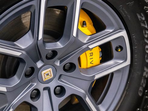 Used 2023 Rivian R1T Adventure image 42