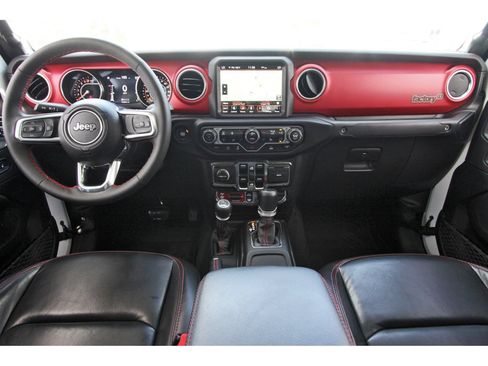 Used 2023 Jeep Gladiator Rubicon w/ LED Lighting Group AWD/4WD image 13