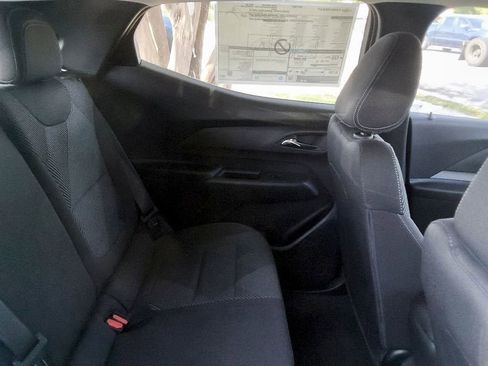 New 2027 Chevrolet Bolt LT w/ Comfort Package FWD image 23