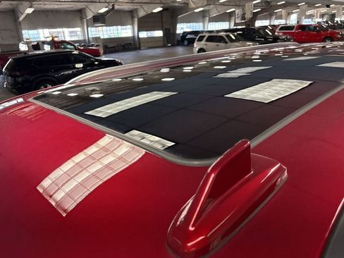 Certified 2021 Chevrolet Suburban Premier w/ Premium Package image 12