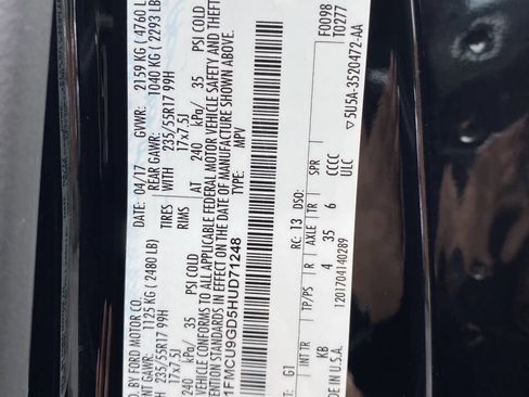 Used 2017 Ford Escape SE w/ SE Cold Weather Package image 34