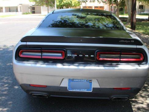 Used 2018 Dodge Challenger R/T w/ Quick Order Package 22P T/A RWD image 32