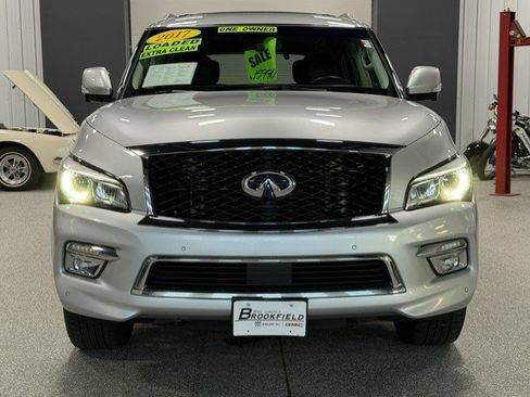 Used 2017 INFINITI QX80 4WD w/ Driver Assistance Package image 8
