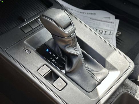 New 2026 Toyota Corolla Cross LE AWD/4WD image 31
