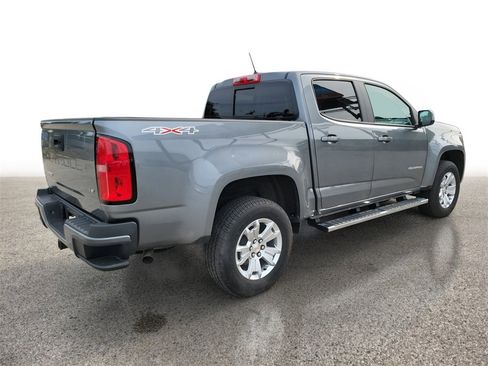 Used 2022 Chevrolet Colorado LT w/ LT Convenience Package image 4
