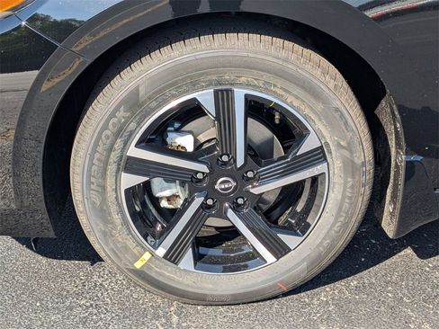 New 2025 Nissan Sentra SV w/ All-Weather Package image 23