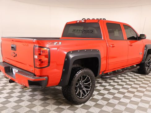 Used 2018 Chevrolet Silverado 1500 LT w/ Texas Edition image 20