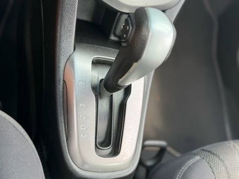 Used 2020 Chevrolet Sonic LT FWD image 23
