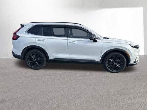 Used 2025 Honda CR-V Sport Touring image 3