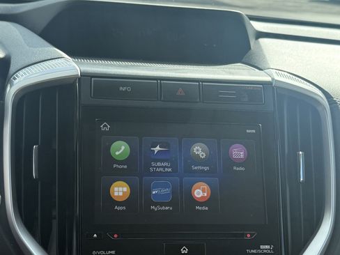 Used 2021 Subaru Ascent Premium w/ Convenience Package image 30