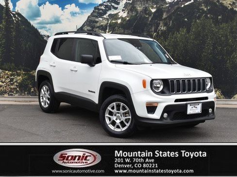 Used 2022 Jeep Renegade Latitude w/ Convenience Group image 1