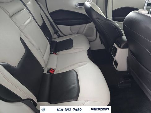 Used 2018 Jeep Compass Limited w/ Navigation Group AWD/4WD image 27
