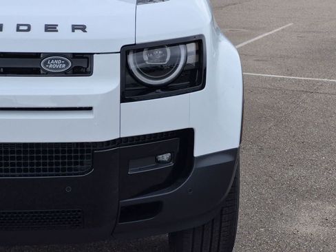 New 2026 Land Rover Defender 110 S AWD/4WD image 10