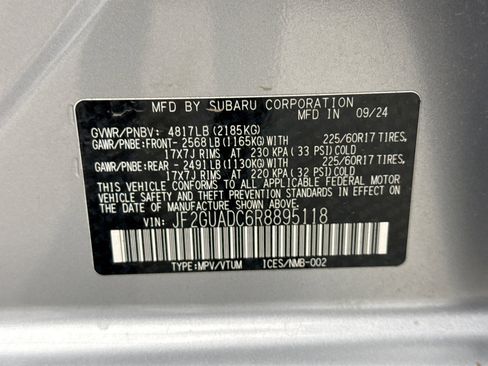 Used 2024 Subaru Crosstrek 2.0i Premium AWD/4WD image 11