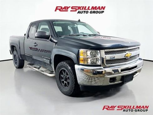 Used 2013 Chevrolet Silverado 1500 LT w/ All-Star Edition AWD/4WD image 1