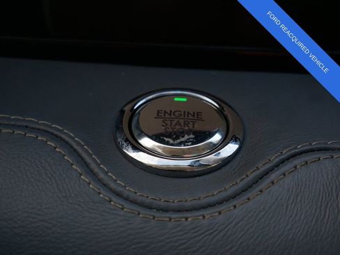 Used 2024 Lincoln Navigator Black Label AWD/4WD image 24