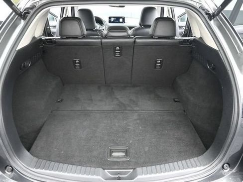 Used 2023 MAZDA CX-5 AWD 2.5 S w/ Premium Package image 17