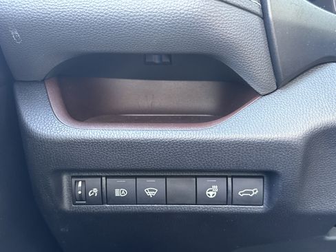 Used 2020 Toyota RAV4 Limited w/ Limited Grade Weather Package AWD/4WD image 33