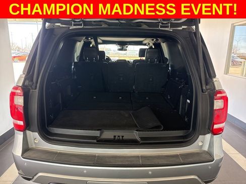 Used 2020 Ford Expedition XLT w/ Equipment Group 202A image 9