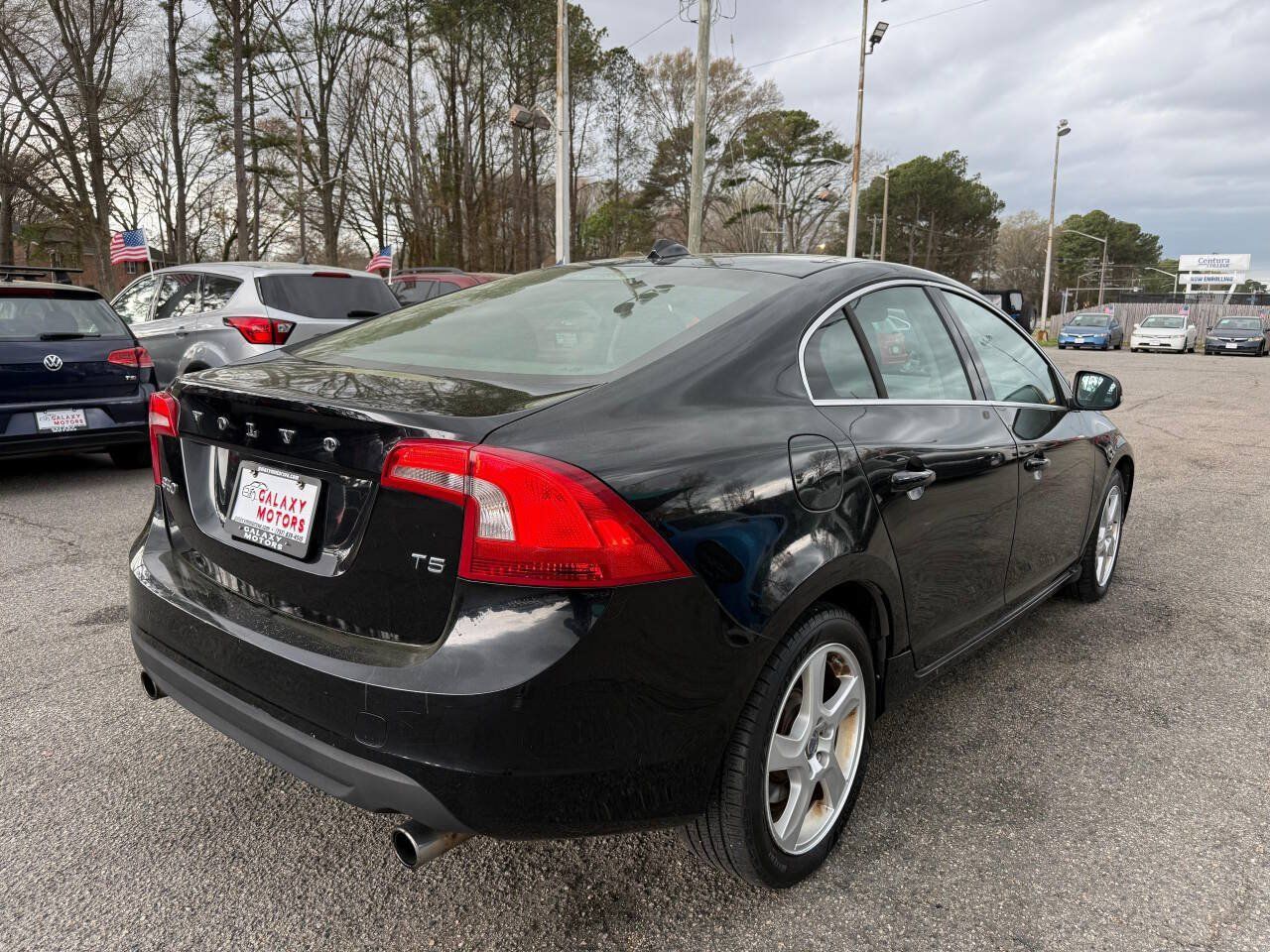 Used 2013 Volvo S60 T5 FWD image 4