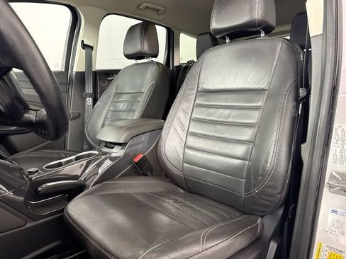 Used 2016 Ford Escape Titanium AWD/4WD image 19