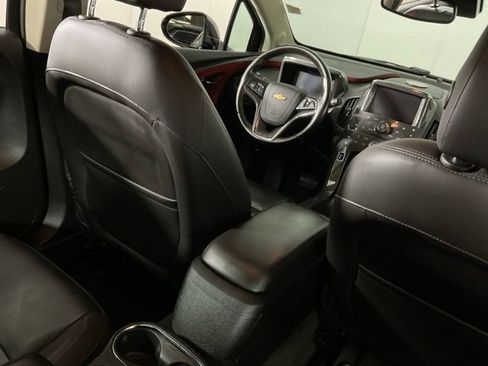 Used 2013 Chevrolet Volt Premium w/ Premium Trim Package FWD image 28