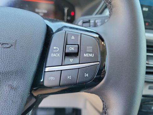 Used 2025 Ford Escape Active w/ Tech Pack #1 FWD image 16