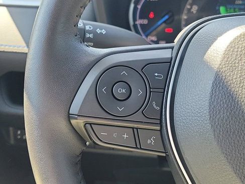 Used 2025 Toyota RAV4 XSE w/ Weather Package AWD/4WD image 21