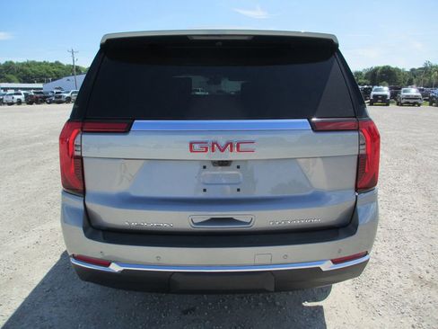 New 2026 GMC Yukon XL Elevation w/ Elevation Premium Package AWD/4WD image 5