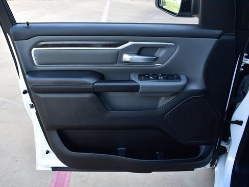 Used 2023 RAM 1500 Big Horn RWD image 17