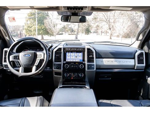 Used 2018 Ford F250 Lariat w/ Lariat Ultimate Package image 13