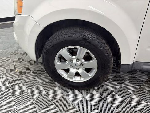 Used 2012 Ford Escape Limited FWD image 12
