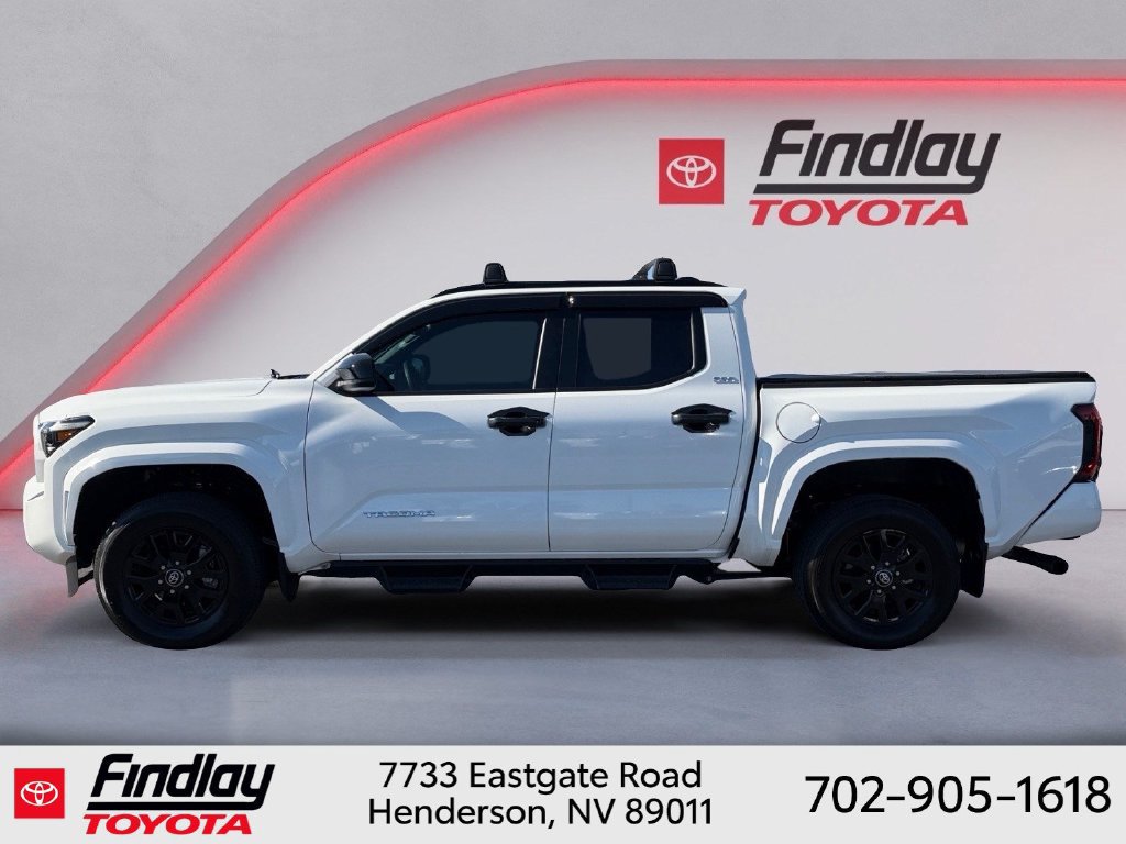 Used 2025 Toyota Tacoma SR5 AWD/4WD image 11