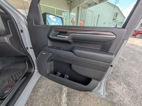 Used 2024 Chevrolet Silverado 1500 LT Trail Boss w/ Convenience Package II image 21