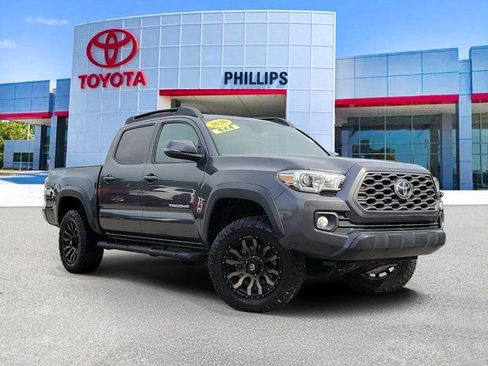 Used 2020 Toyota Tacoma TRD Off-Road AWD/4WD image 1