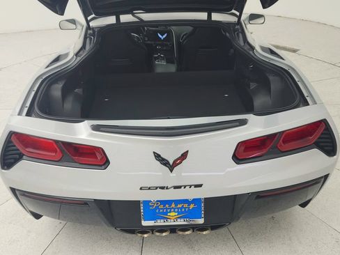 Certified 2019 Chevrolet Corvette Stingray Coupe w/ Carbon Flash Badge Package RWD image 24
