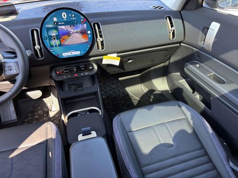 New 2025 MINI Cooper Countryman S image 32
