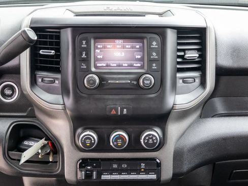 Used 2022 RAM 2500 Tradesman w/ Chrome Appearance Group RWD image 17