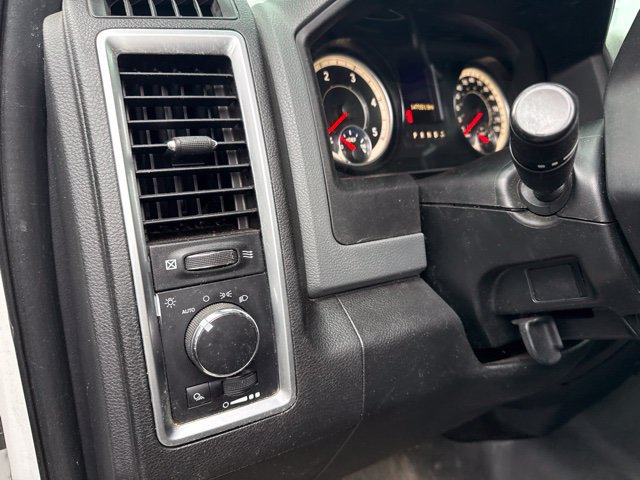 Used 2017 RAM 2500 SLT AWD/4WD image 10