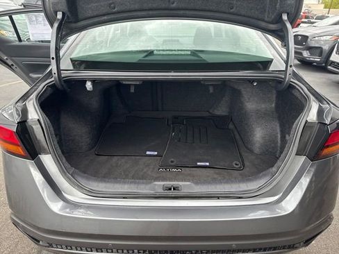 Used 2024 Nissan Altima 2.5 S FWD image 20