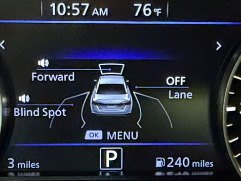 New 2026 Nissan Altima 2.5 SR FWD image 2