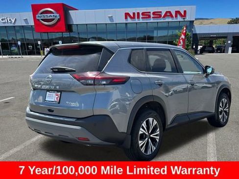 Certified 2023 Nissan Rogue SV image 3