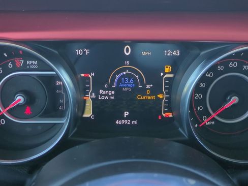 Used 2022 Jeep Wrangler Unlimited Rubicon w/ Dual Top Group image 39