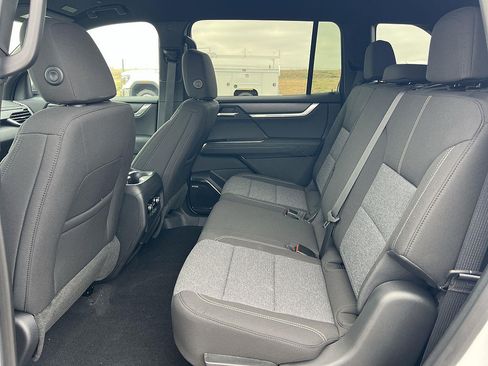 New 2026 GMC Acadia Elevation FWD image 25