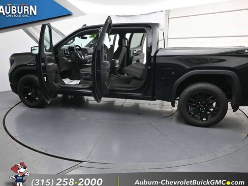 Used 2025 GMC Sierra 1500 Elevation w/ X31 Off-Road Package AWD/4WD image 38