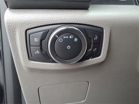 Used 2021 Ford F250 XLT w/ XLT Value Package image 26