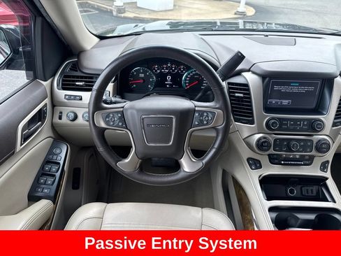 Used 2017 GMC Yukon XL Denali w/ Open Road Package AWD/4WD image 28