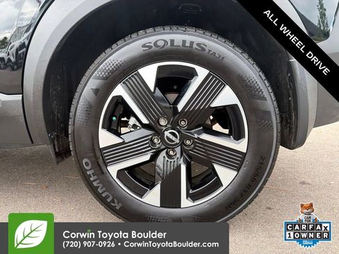 Used 2025 Nissan Kicks SV w/ Charging Package AWD/4WD image 34
